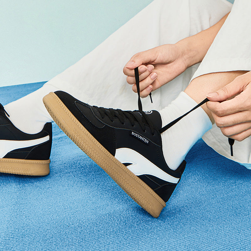 [Christy Shoes] BOSTANTEN Sepatu Kets Ringan dan Nyaman – Desain Kasual Anti Selip Warna Krem & Hitam